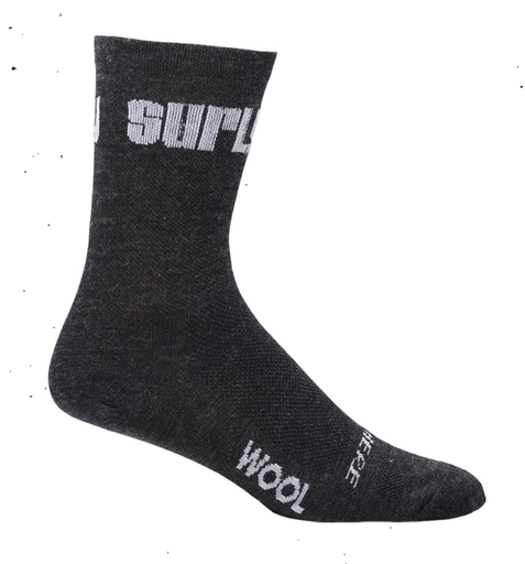 Calceta Surly 5" con logotipo